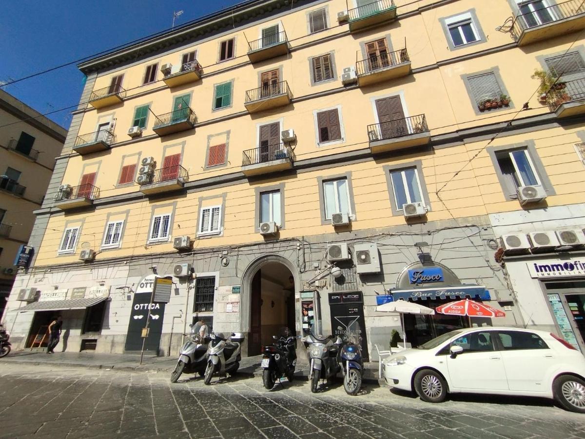 Casa Merisi Al Centro Storico Di Napoli Extérieur photo
