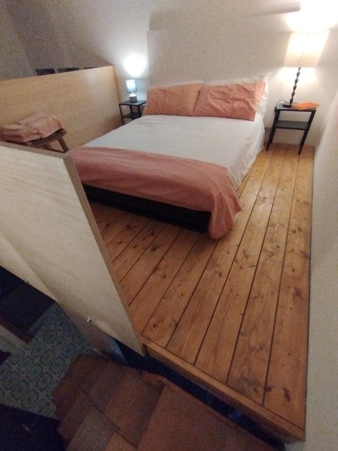 Casa Merisi Al Centro Storico Di Napoli Extérieur photo